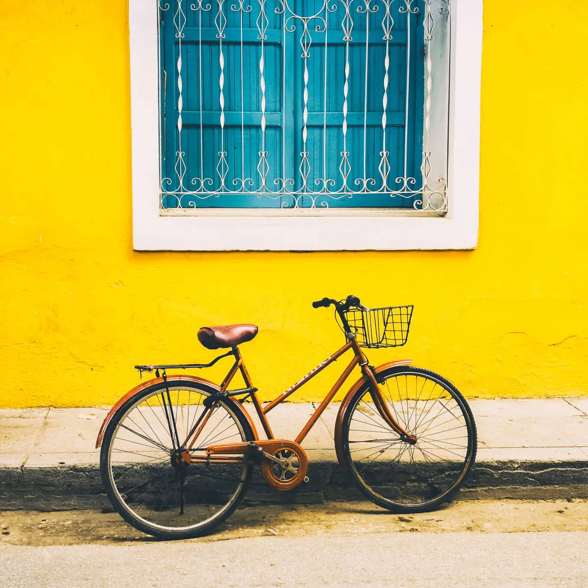 A Bicycle Of Cuba Wall Art