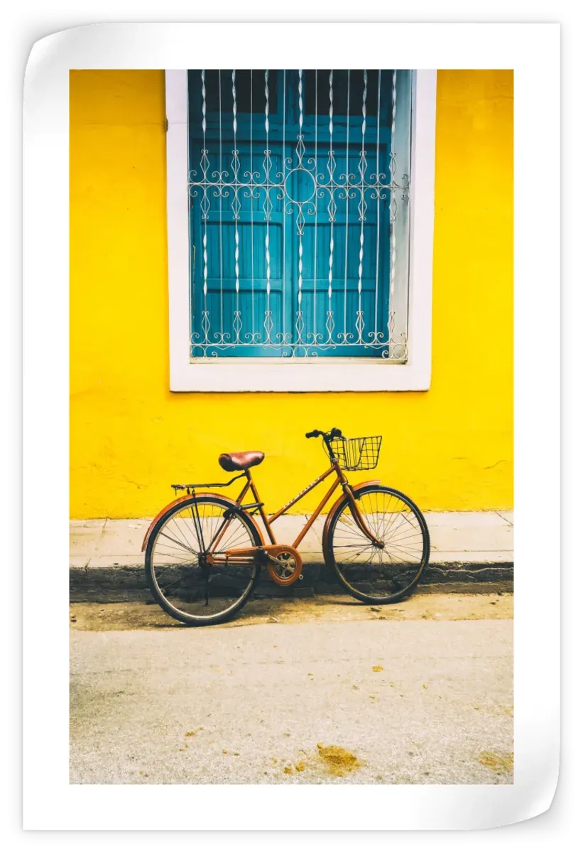 A Bicycle Of Cuba Wall Art