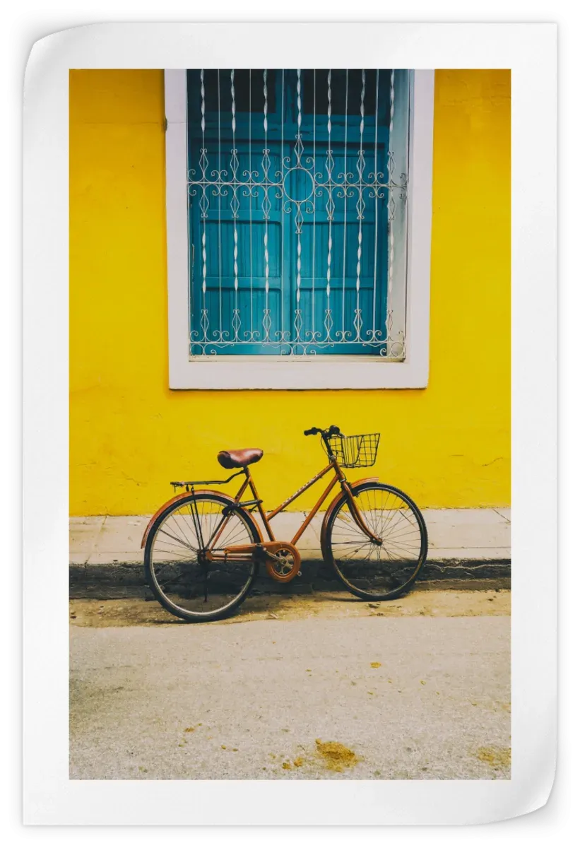 A Bicycle Of Cuba Wall Art