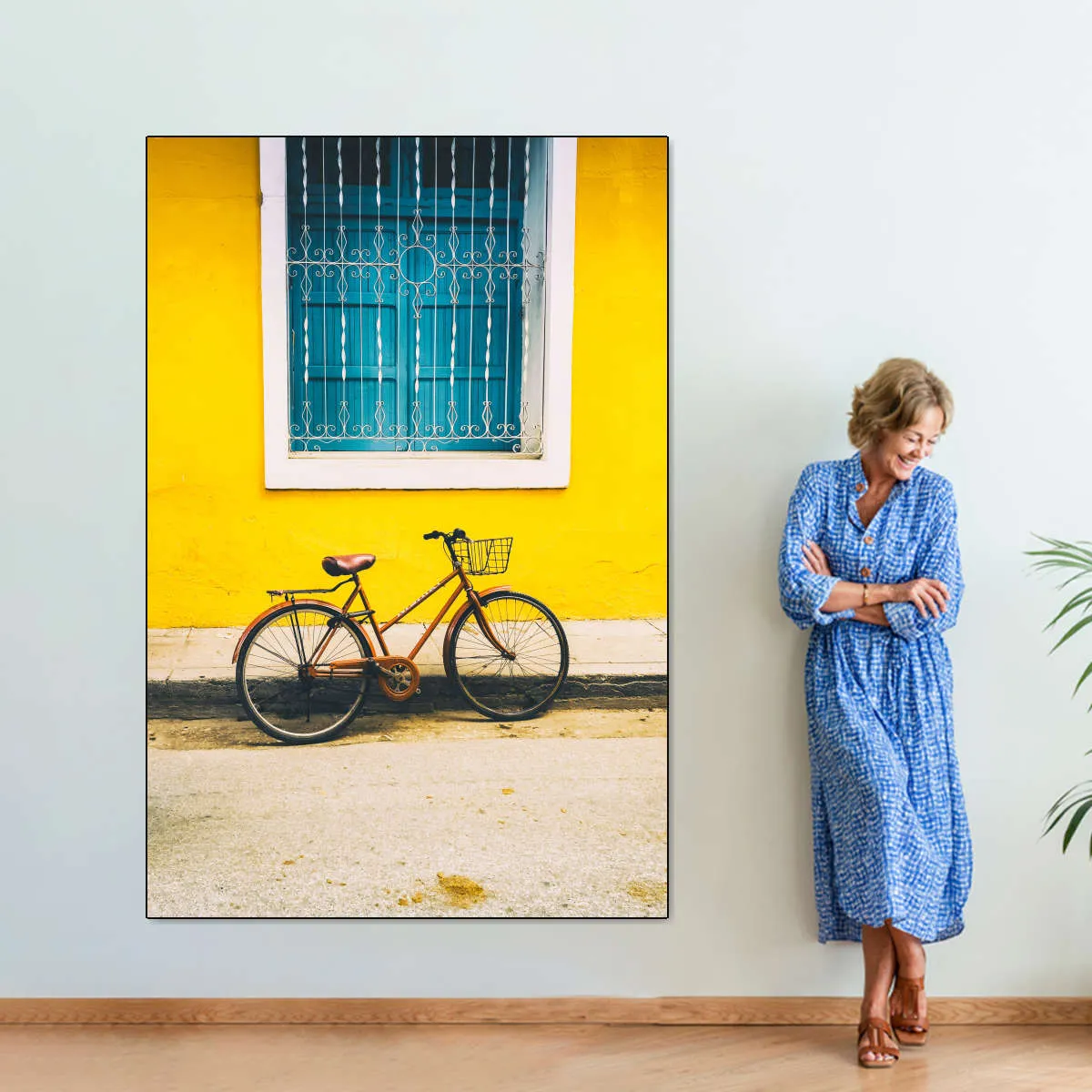 A Bicycle Of Cuba Wall Art