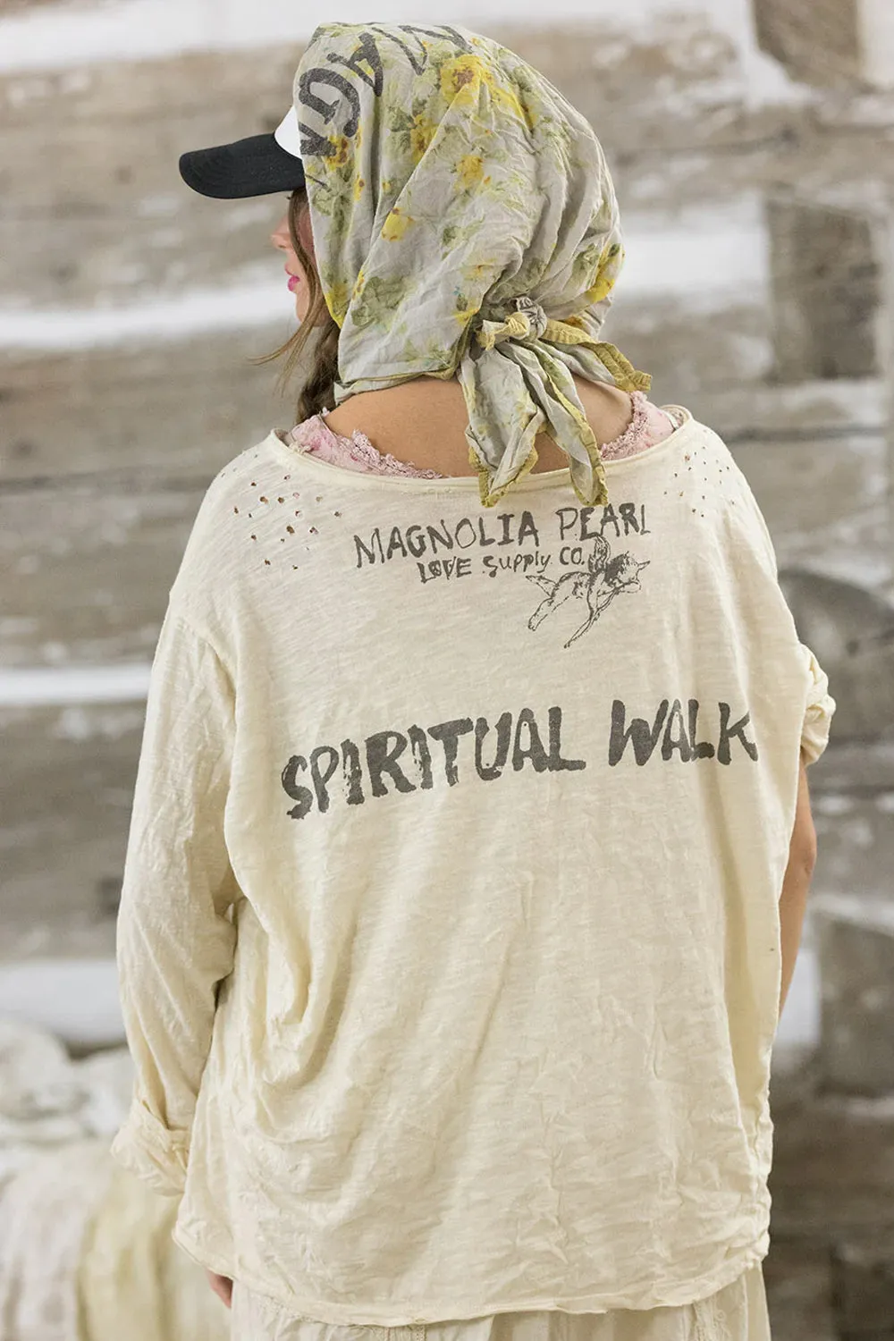 MAGNOLIA PEARL SPIRITUAL WALK VIGGO T TOP 2052