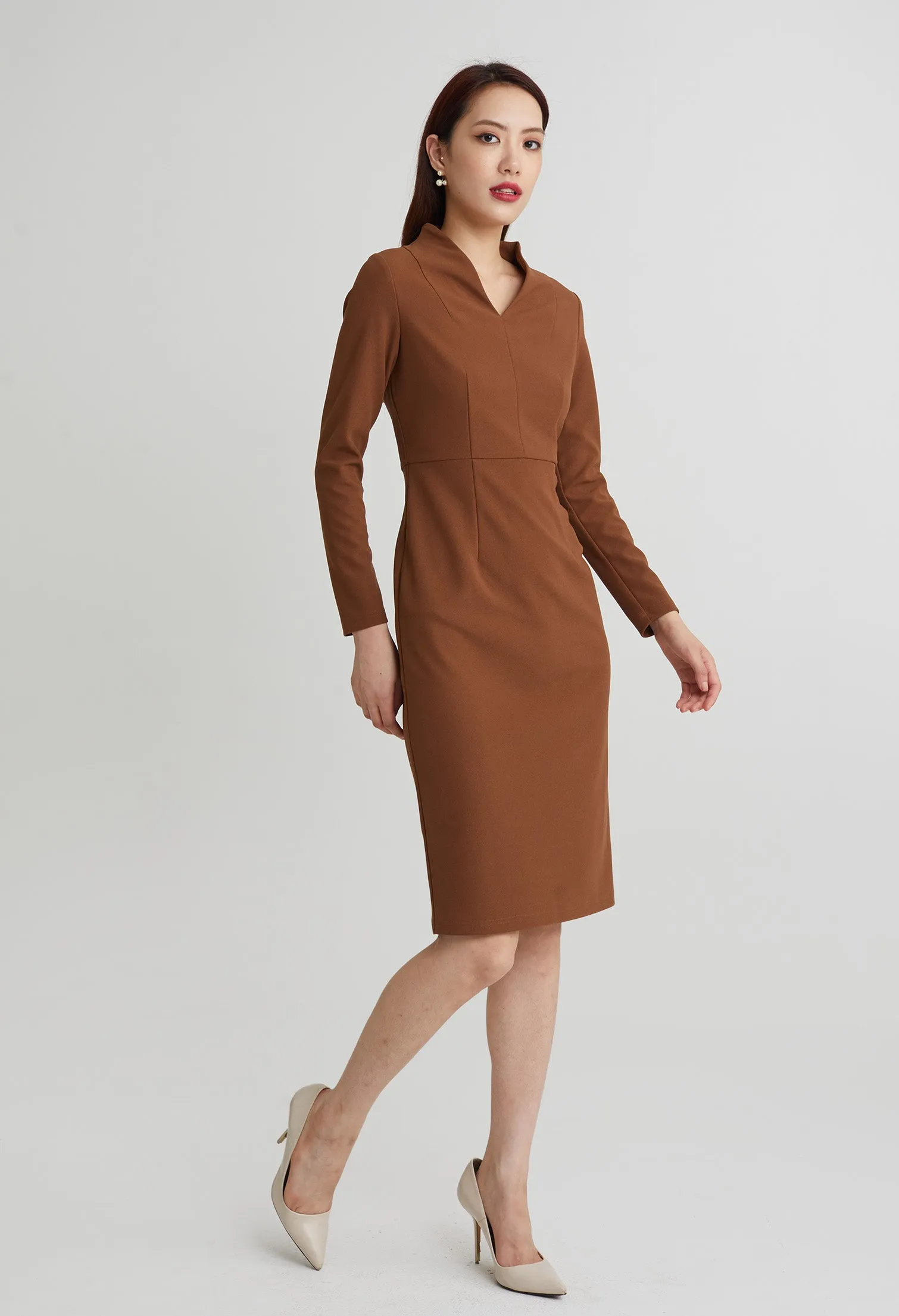 Minimalist V-Neck Midi Dress